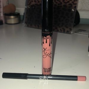 Kylie Lip Kit!!!